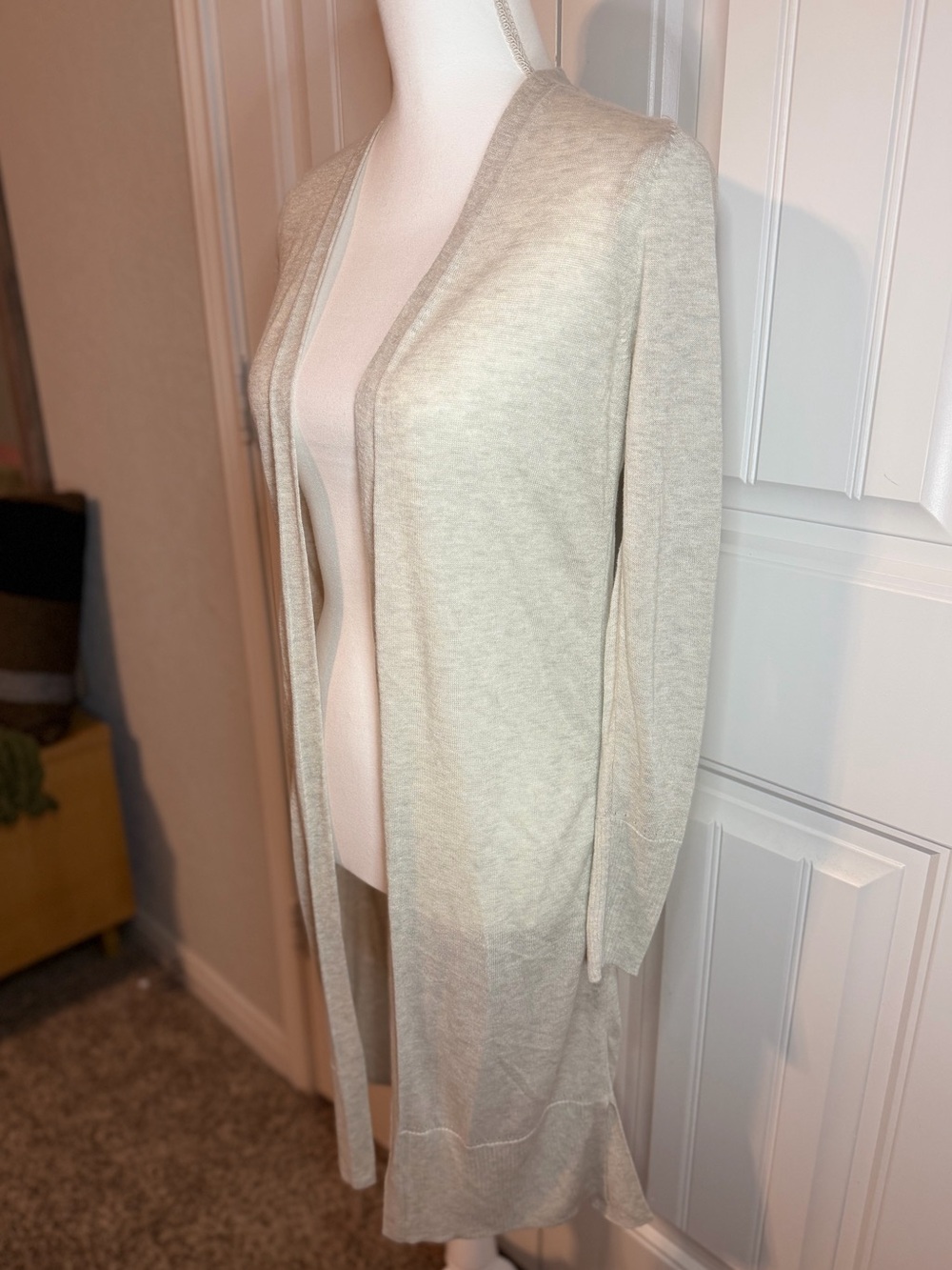 WHBM Long Open Front Cardigan Sweater Light Beige Size Small